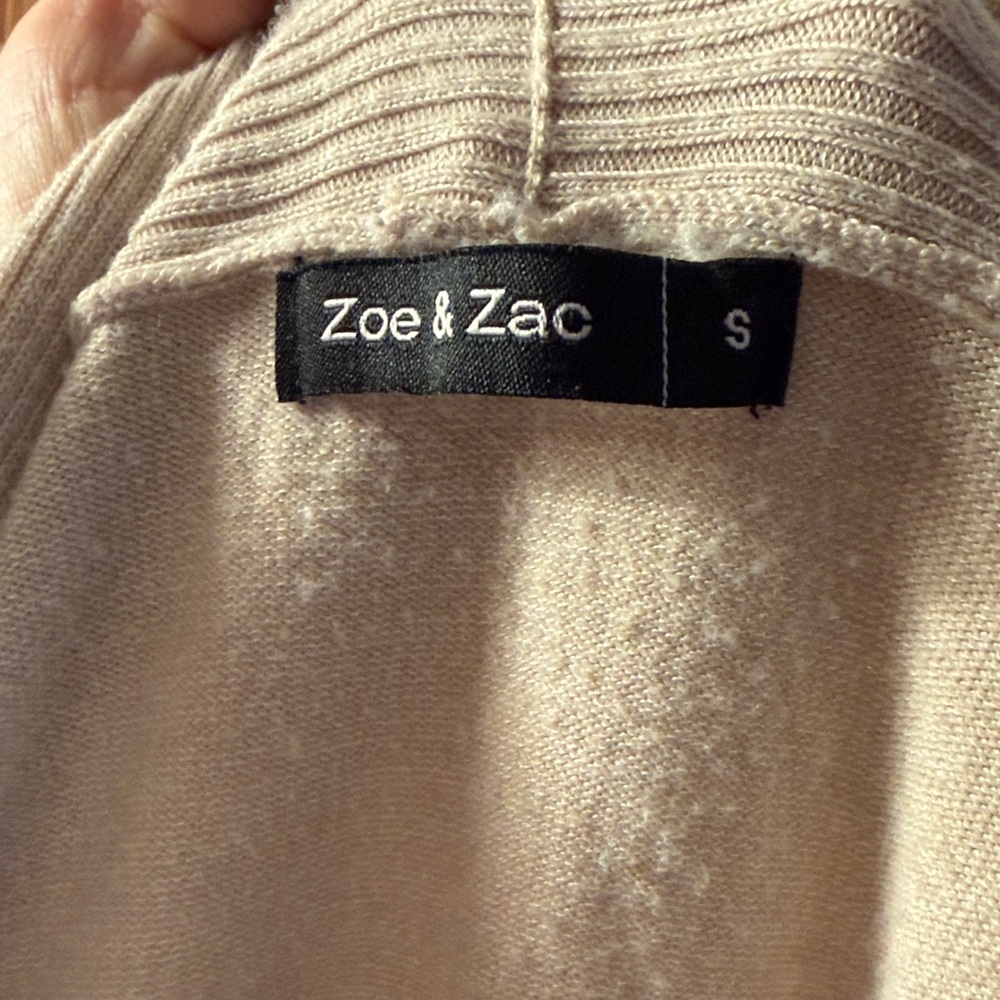 Elegant Open Front Cardigan - Picture 3 of 4